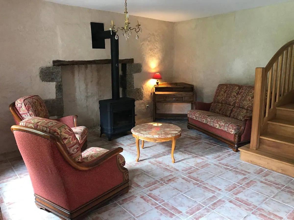 Holiday home Gite De Kergoubleau Saint-Nicolas-du-Pelem
